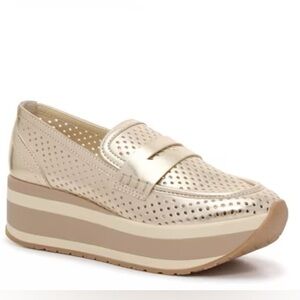 Dolce Vita Janine Slip On in Metallic Gold